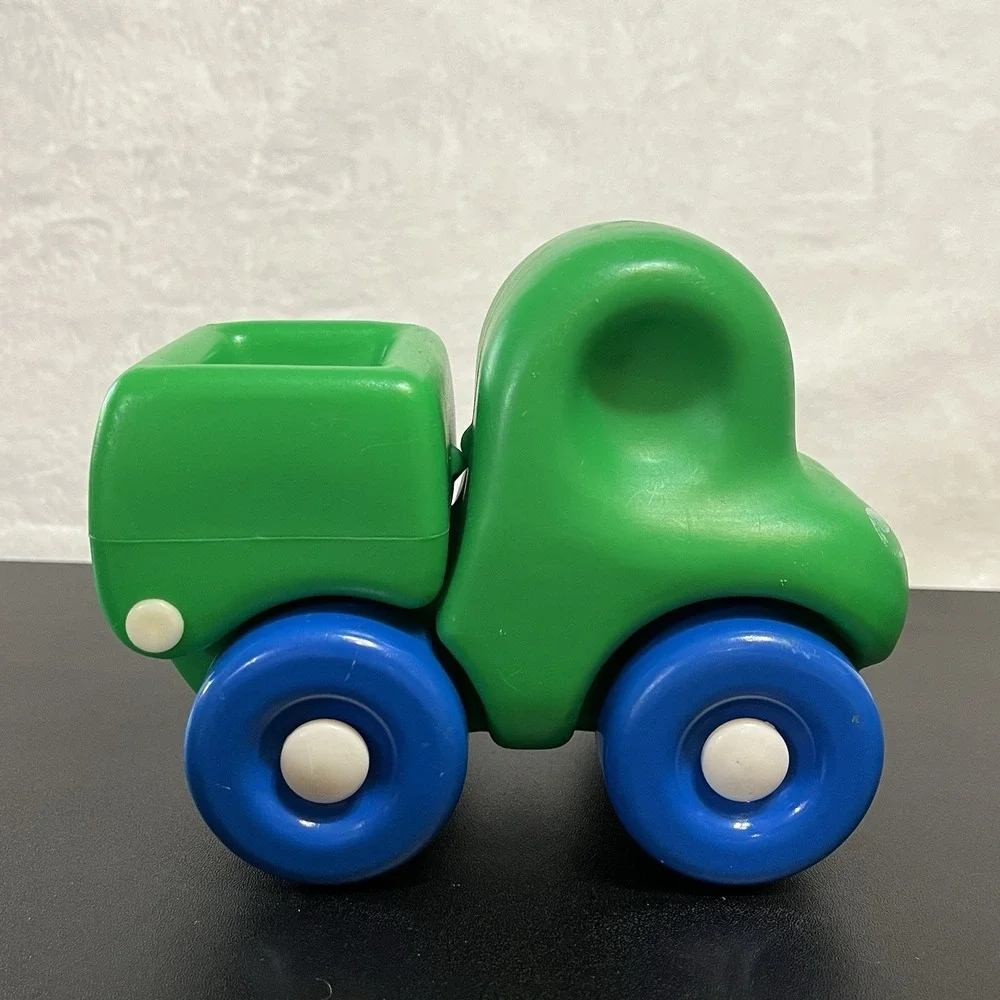 Vintage Little Tikes Chunky Green Dump Truck 6